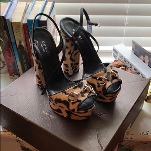 Gucci Leopard Print Platform Sandals with Gold Horsebit